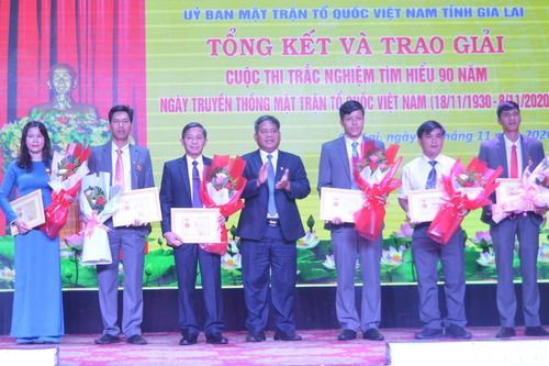 'Cầu nối' giữa cấp ủy Đảng, chính quyền và nhân dân