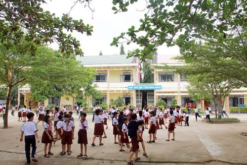 Đội ngũ mạnh, dạy học thành công
