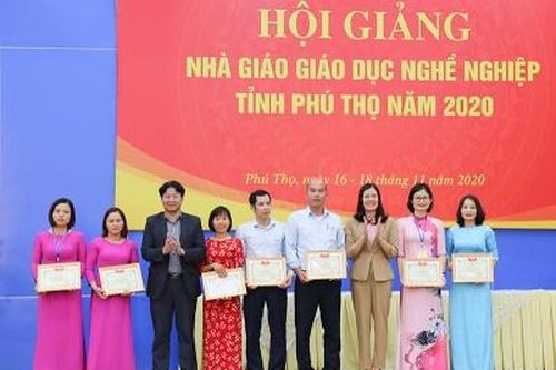 7 nhà giáo đạt giải Nhất Hội giảng nhà giáo giáo dục nghề nghiệp tỉnh năm 2020