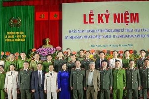 Trường Đại học Kỹ thuật - Hậu cần CAND kỷ niệm 10 năm thành lập