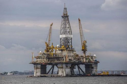 OPEC+ hạ dự báo nhu cầu dầu mỏ năm 2021