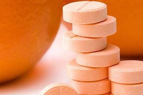 Vitamin C tưởng không hại mà hại không tưởng nếu thiếu hay thừa