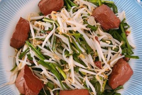 Chị em chớ bỏ qua 4 biến tấu dễ làm và ngon với tiết lợn