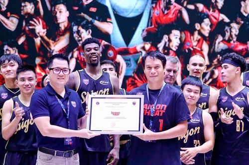Saigon Heat vô địch vòng bảng giải bóng rổ VBA