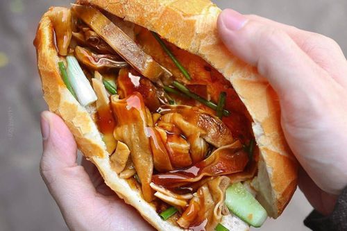 Các món ăn từ lòng hút thực khách ở TP.HCM
