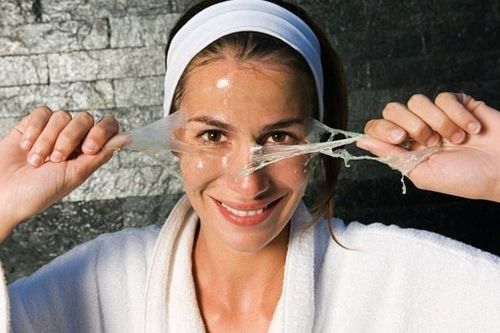 Rủi ro khi đắp lòng trắng trứng lên mặt