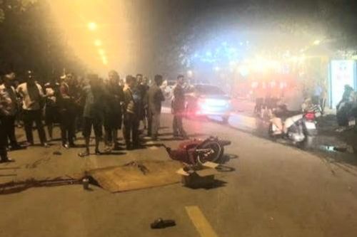 Hà Nội: Tai nạn trên phố Linh Đường khiến 4 người thương vong
