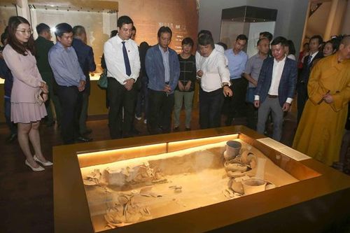 Khám phá những hiện vật đặc biệt tại trưng bày về Bãi Cọi