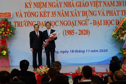 Đại học Đà Nẵng tổ chức nhiều hoạt động kỷ niệm Ngày Nhà giáo Việt Nam