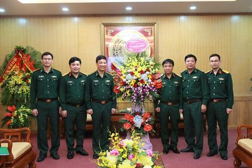 Chúc mừng Trường Đại học Chính trị nhân Ngày Nhà giáo Việt Nam