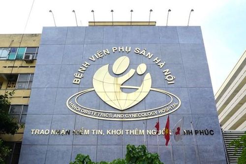 Đi đầu trong công tác khám chữa bệnh, xứng đáng trở thành đơn vị Anh hùng lao động!