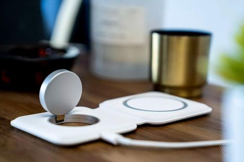 Bộ sạc MagSafe Duo của Apple đắt nhưng không 'xắt ra miếng'