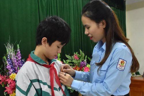 Nam sinh lớp 9 dũng cảm cứu 2 em học sinh khỏi lũ cuốn