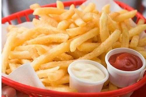 Thực phẩm là 'sát thủ' của tim, nhiều người Việt nghiện ăn hàng ngày