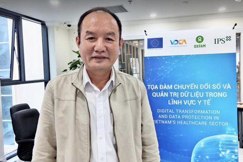 'Chuyển đổi đã khó, chuyển đổi số còn khó hơn một bậc'
