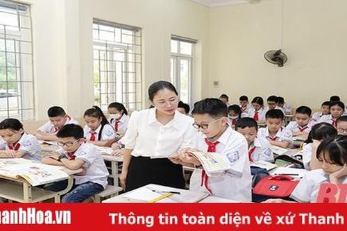 Xây dựng đội ngũ nhà giáo đáp ứng yêu cầu đổi mới căn bản và toàn diện giáo dục