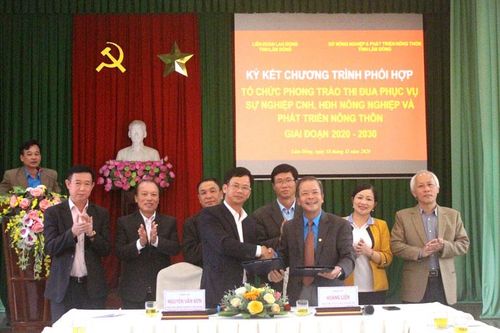 Liên đoàn Lao động tỉnh và Sở Nông nghiệp và Phát triển nông thôn ký kết chương trình phối hợp