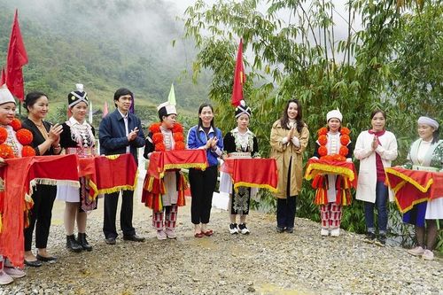 Khánh thành cây cầu kết nối 600 hộ dân vùng cao tỉnh Tuyên Quang