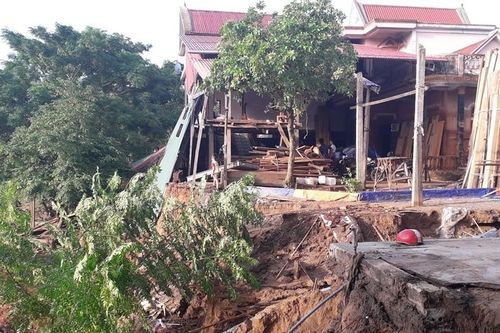 Quảng Bình: Lập phương án xây dựng các điểm tái định cư cho người dân vùng sạt lở