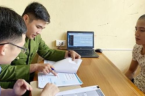 Tin lời người lạ, nhân viên bán thẻ cào bị lừa gần trăm triệu