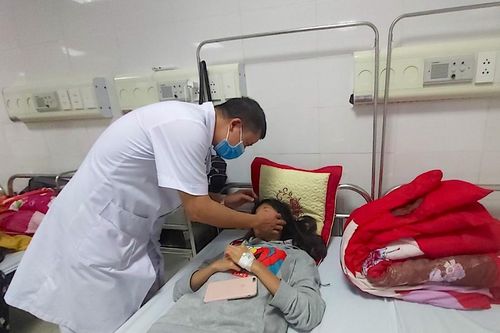 Nguyên nhân nữ sinh Thanh Hóa bị đánh hội đồng phải nhập viện