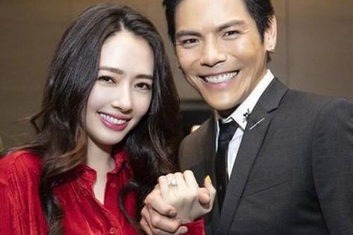 Hậu sinh con gái, 'tình cũ Phùng Thiệu Phong' được mẹ chồng thưởng nóng biệt thự 350 tỷ đồng