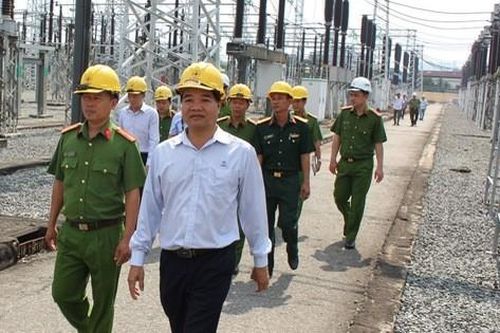 Ra mắt lực lượng Cảnh sát bảo vệ Trạm biến áp quan trọng của đường dây 500kV Bắc-Nam