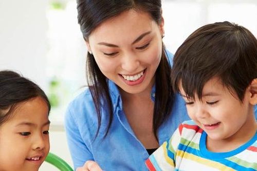 Con trai đi học mẫu giáo được vài ngày đã bị nhà trường trả về, nguyên nhân lại do một hành vi vô tư của mẹ gây ra