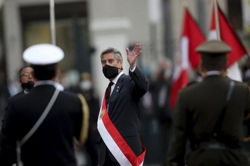 Peru: 1 tuần 3 Tổng thống, mong manh hy vọng ổn định chính trị