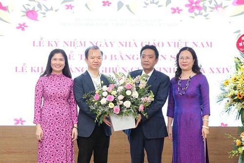 Để xứng đáng là lực lượng đi đầu trong lĩnh vực VHNT