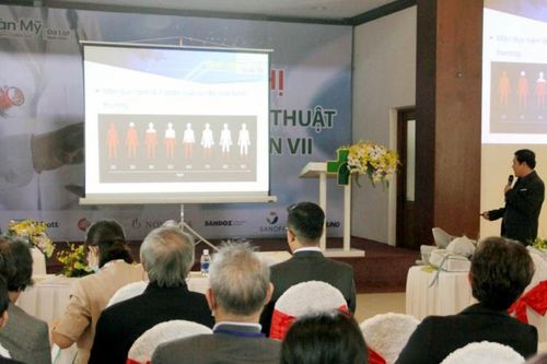 Đẩy mạnh nghiên cứu và ứng dụng thành tựu khoa học trong y tế