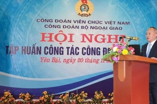 Công đoàn Bộ Ngoại giao tổ chức Hội nghị tập huấn về sửa đổi, hướng dẫn thi hành Điều lệ Công đoàn
