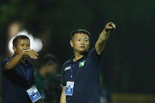 Bộ đôi lão tướng Thanh Bình – Văn Quyến chinh chiến ở giải U21 Quốc gia