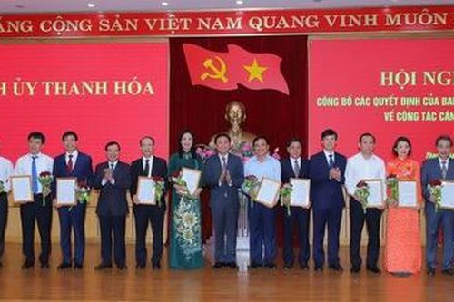 Thanh Hóa: Trao Quyết định về công tác cán bộ tỉnh khóa XIX