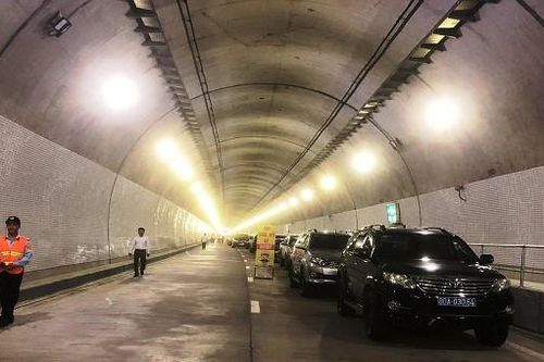 Nghiệm thu công trình mở rộng hầm đường bộ Hải Vân