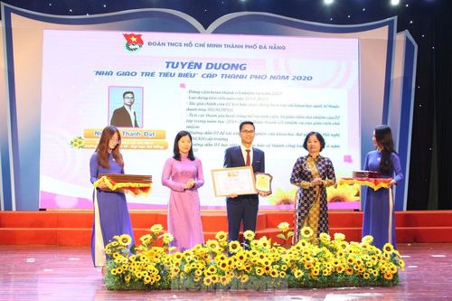 Thành Đoàn Đà Nẵng tôn vinh 24 nhà giáo trẻ tiêu biểu
