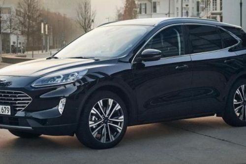 Ford Escape hybrid 2021 ra mắt, có thể đi được 1.000km mới phải đổ xăng