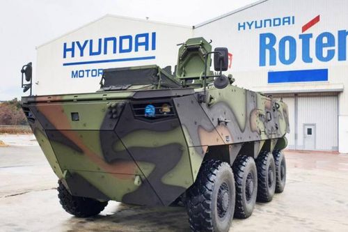 Xe bọc thép do Hyundai Rotem sản xuất thu hút giới công nghiệp quân sự