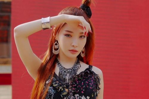 'Cô gái mở đường' ChungHa: Mất cả năm vẫn chưa ra album