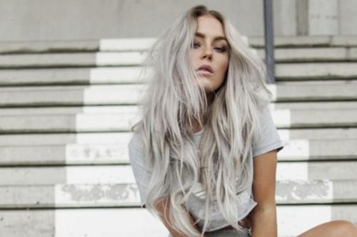Tại sao ngày càng có nhiều người trẻ sớm có tóc bạc?