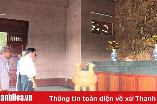 Chốn thiêng