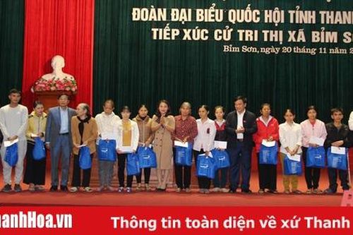 Đại biểu Quốc hội tiếp xúc cử tri thị xã Bỉm Sơn và huyện Hà Trung