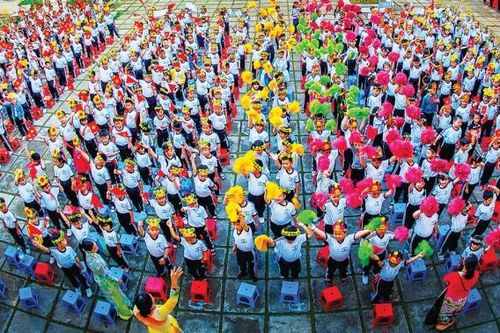 Nhiều hoạt động kỷ niệm Ngày Nhà giáo Việt Nam 20- 11