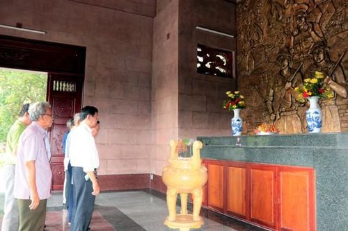 Đền thờ Tức Dụp- nơi 'cất giữ' những ký ức vẻ vang
