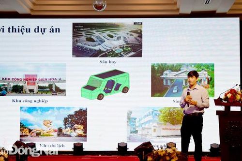 Xe vận chuyển nội bộ chạy bằng năng lượng mặt trời