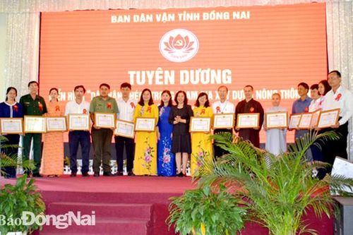 Những điển hình Dân vận khéo