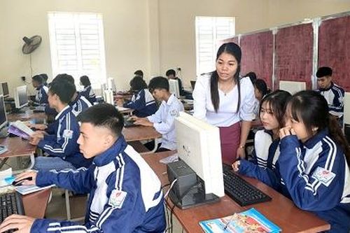 Đổi mới phương pháp dạy và học trong các trường THPT