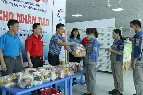 Cầu nối trong hoạt động nhân đạo
