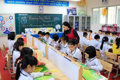 Thi đua đổi mới, sáng tạo: Nhà giáo nêu gương tiên phong