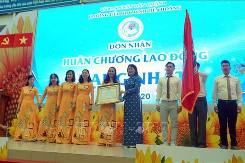Kỷ niệm 100 năm thành lập Trường Tiểu học Đinh Tiên Hoàng (thành phố Hồ Chí Minh)